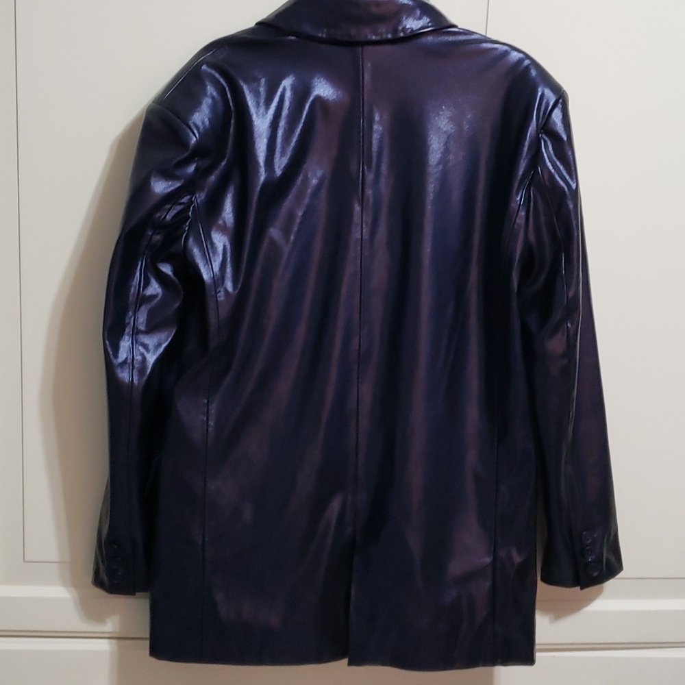 NWT BLANKNYC One-Button Oversize Faux Leather Foil Blazer Jacket Size XS - Picture 5 of 9